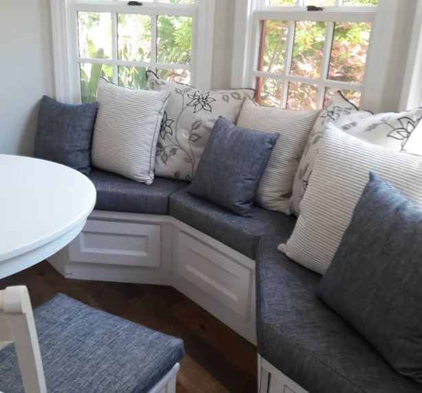 window-seat-with-denim-fabric-seating-and-pillows